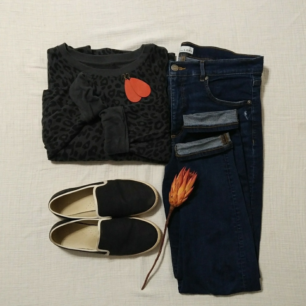 Victoria Sport Sweatshirt